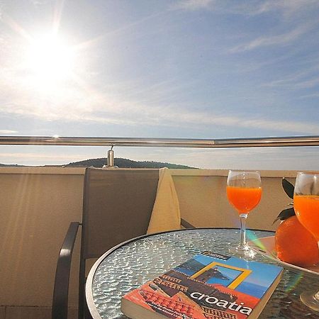Apartment Noel Рогозница Екстериор снимка