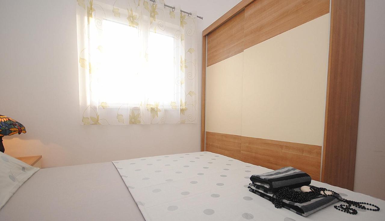 Apartment Noel Рогозница Екстериор снимка
